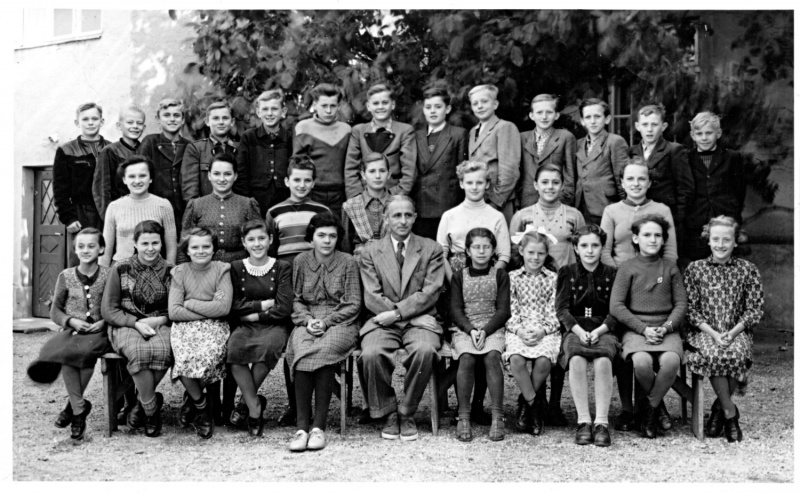 Kinder-3.Klasse-1955-56.jpg