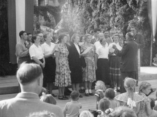 Sängerfest Dürnkrut 1953 1.jpg