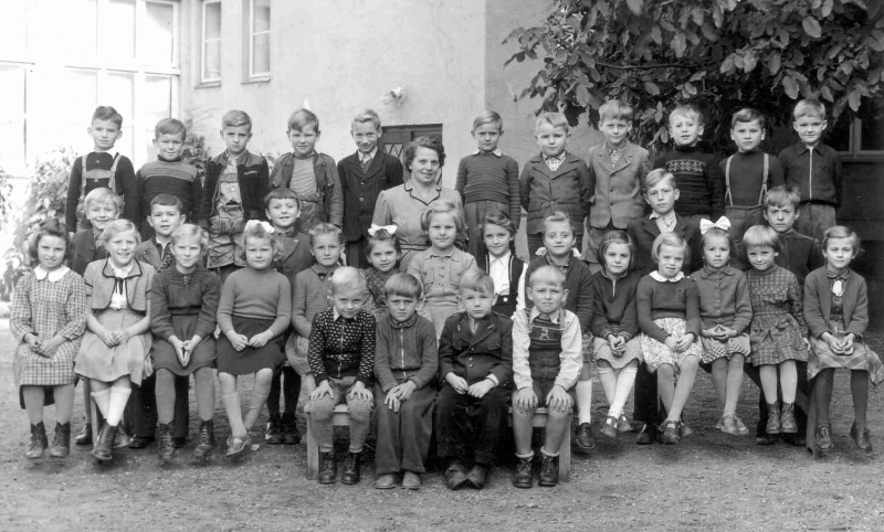 Volksschule vermutlich 1956.jpg