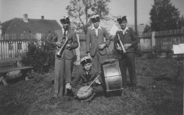Musiker 1943 1.jpg
