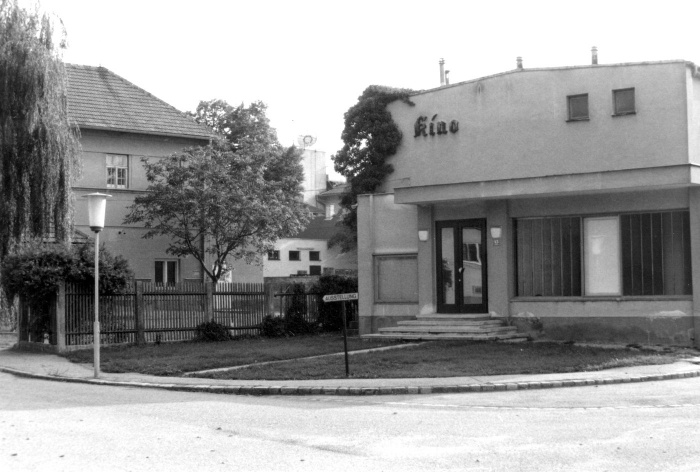 Altes Kino 1986 2.jpg