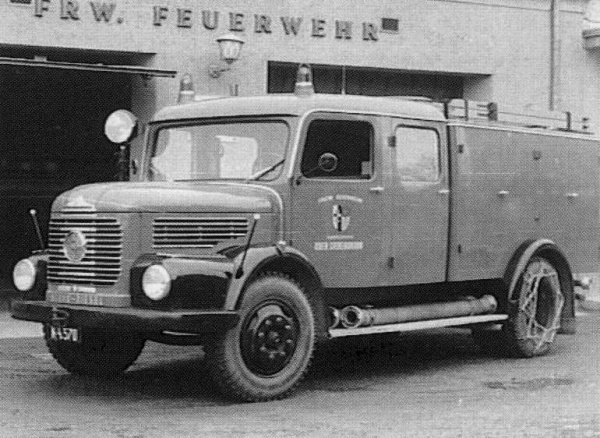 Tanklöschfahrzeug 1961.jpg