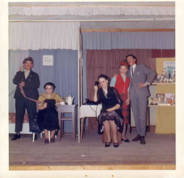 Theaterstück-unbekannt-1963-1970.jpg