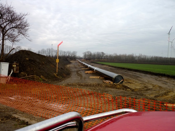 Gas-Pipeline2010.JPG