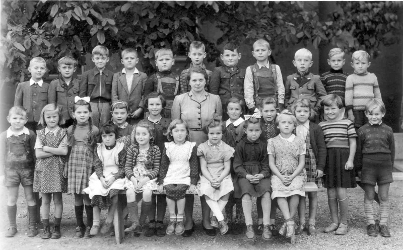 Volksschule vermutlich 1957.jpg