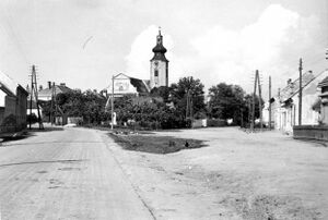 Meiers erstes Geschäft Hauptstrasse Prinz EugenStrasse 1946.jpg