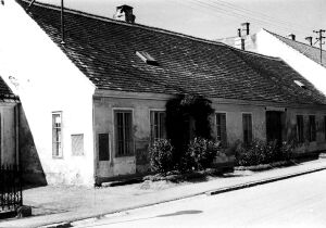 Josef Porsch Strasse 11-12 70er.jpg