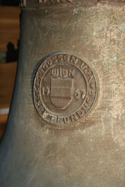 Datei:Friedhofsglocke IMG 1135 work 7.jpg