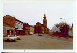 Hauptplatz-FF-Haus-old.jpg